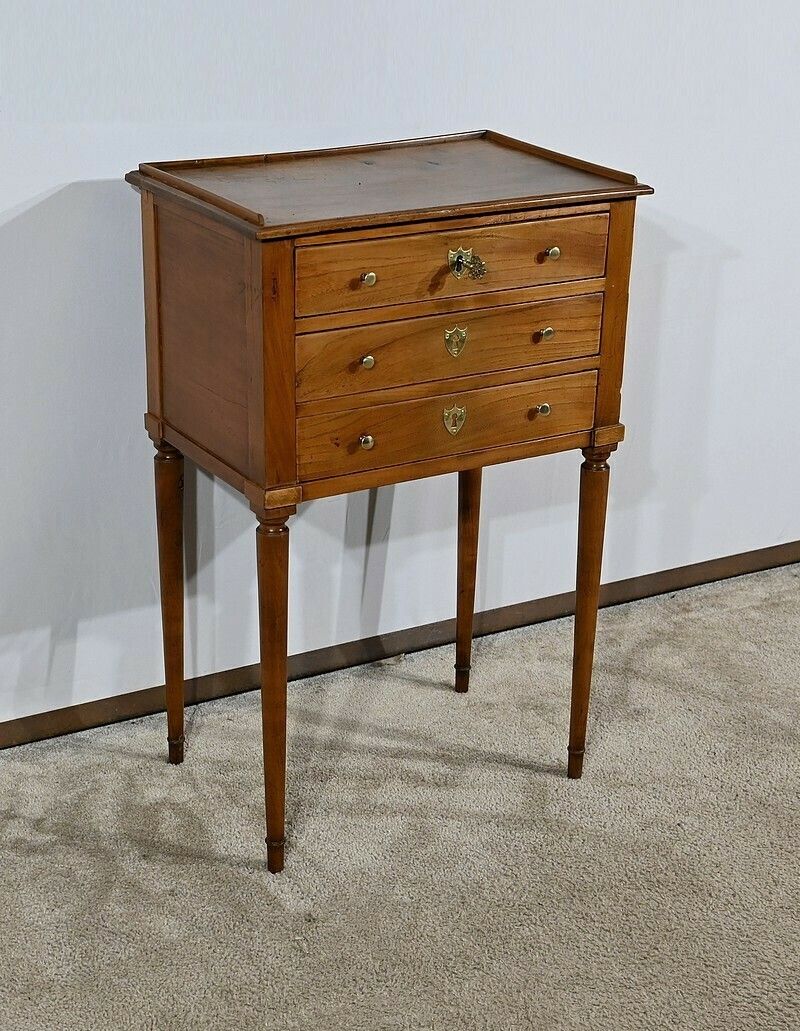 Small Living Room Table In Cherry And Walnut, Louis XVI Period – Late 18th Century photo furniture