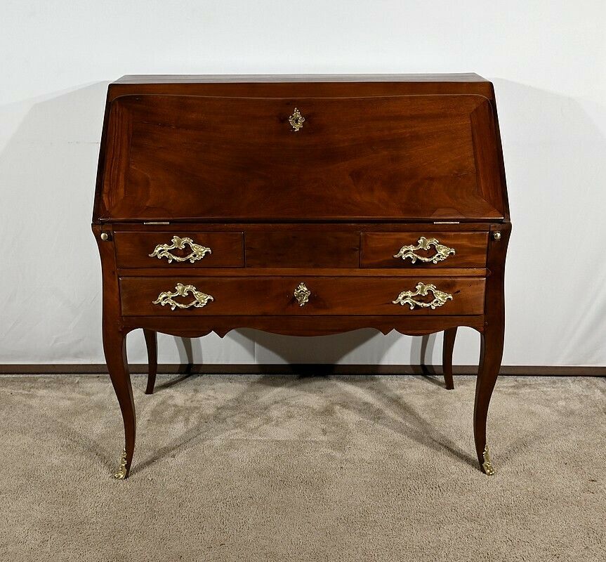 Small Port Desk In Cuban Mahogany, Louis XV – 18th Century photo furniture