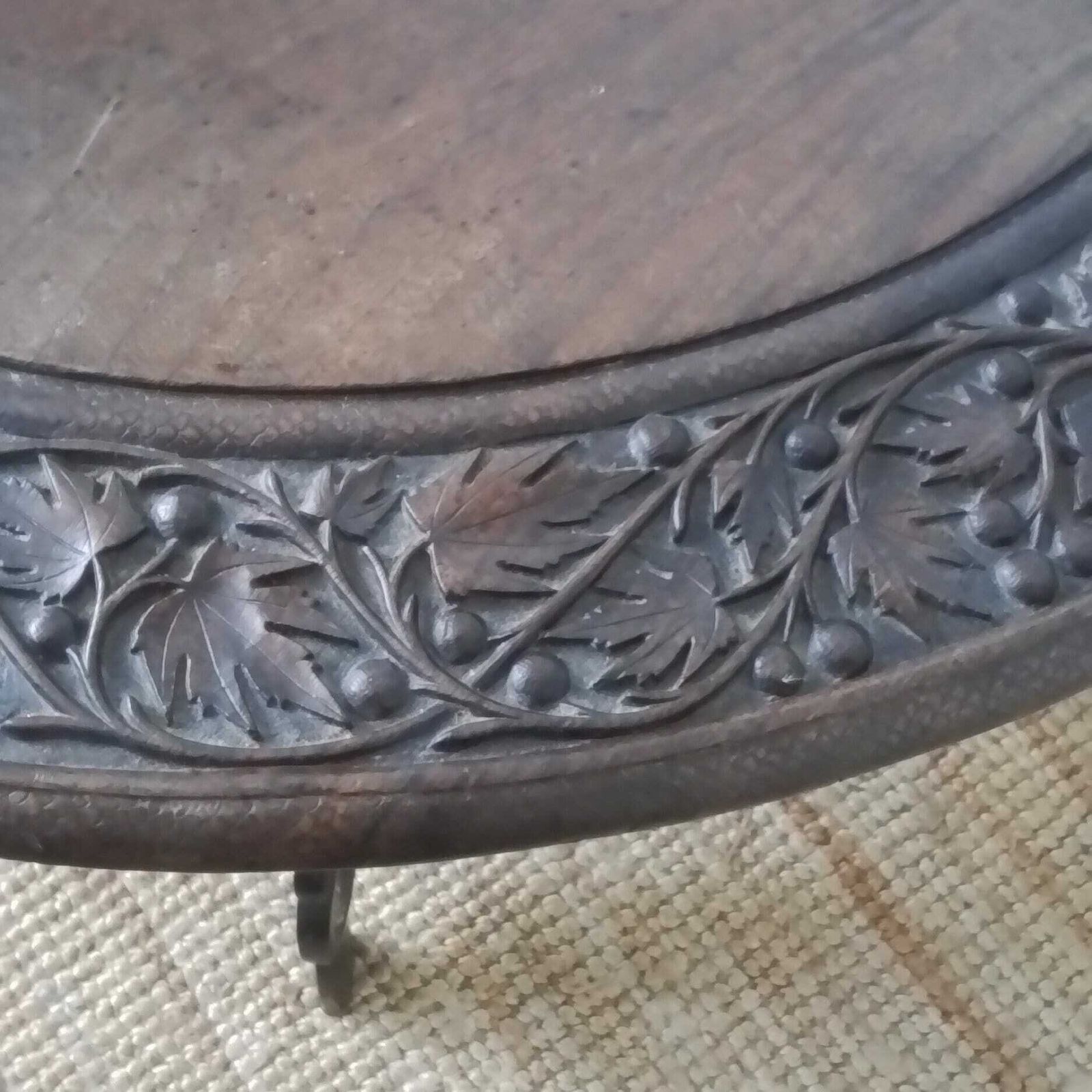 Edwardian Dark Oak Handcarved Wood With Thistle And Flower Carvings,Dark Oak Circular Table Ref D photo vinterior