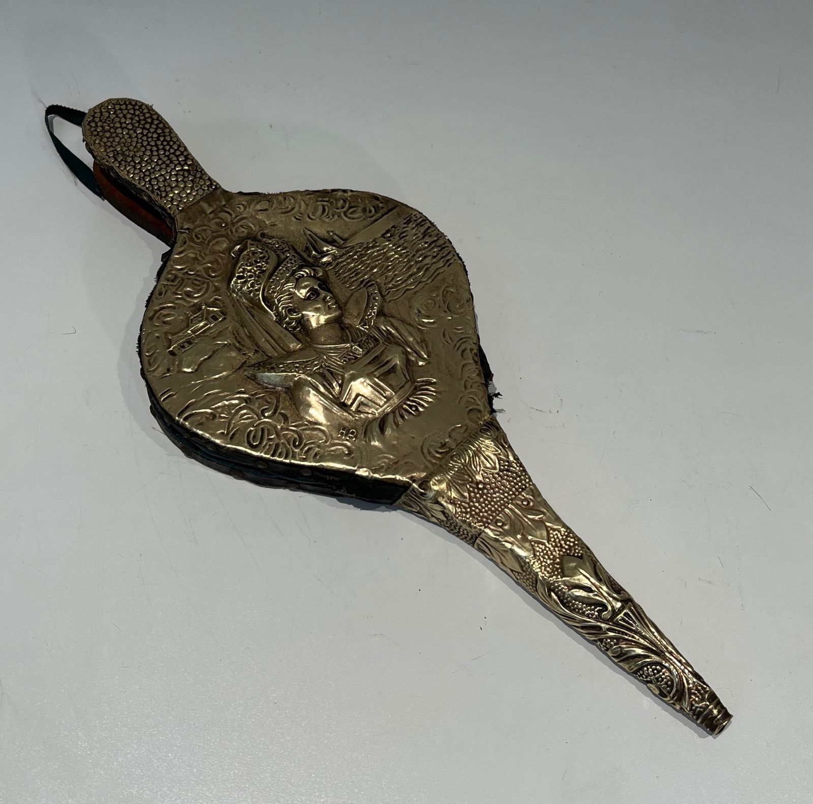 Fireplace Bellows In Repoussé Brass With The Effigy Of A Woman