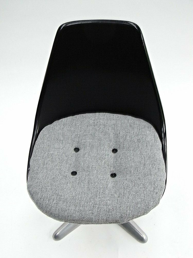 photo furniture Tulip Chair Fiberglass Shell With Cushions By Maurice Burke For Arkana