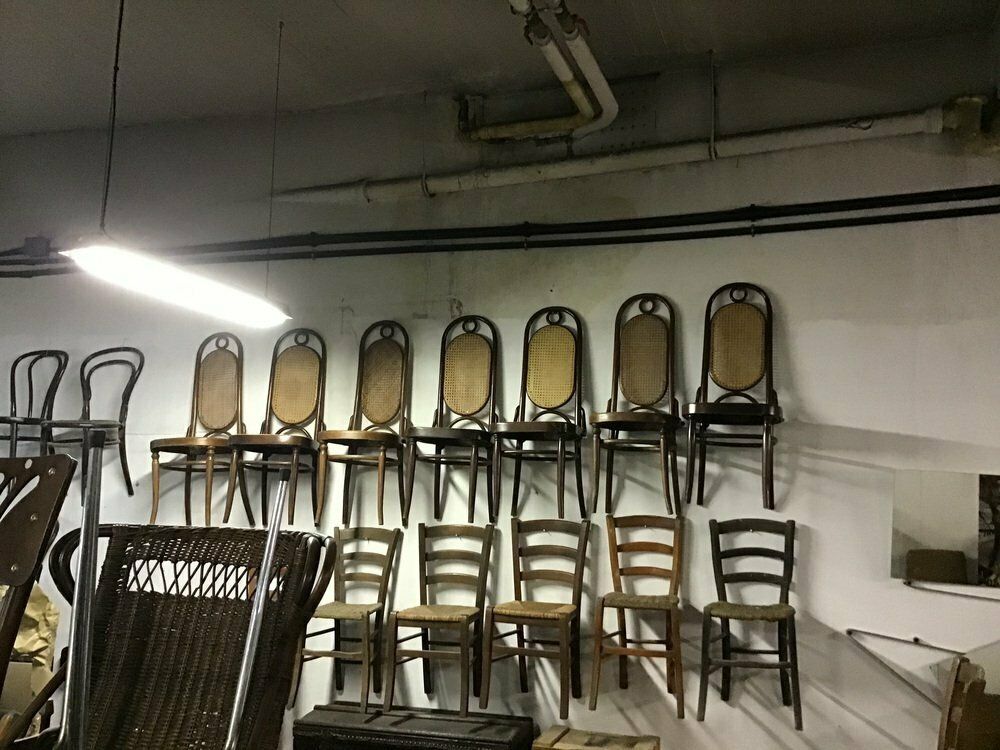 Thonet Chairs Cardinal Model, Sitting And Back In Paglia Di Vienna, Perfect Condition. Creator 	Michael Thonet Manufacturer 	Thonet Design Period 	Be photo for sale