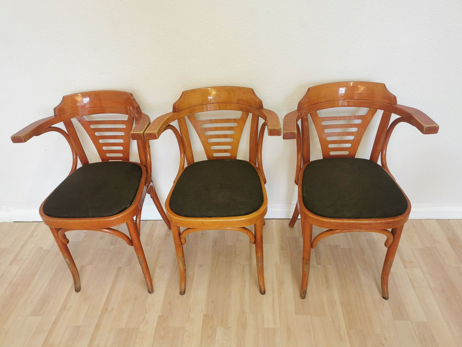 Set Of 3 Vintage Bentwood Dining Chairs In Irish Pub Style With Fabric Seat / Mid Century Wooden Armchair With Armrest In Thonet Style 1970s photo furniture