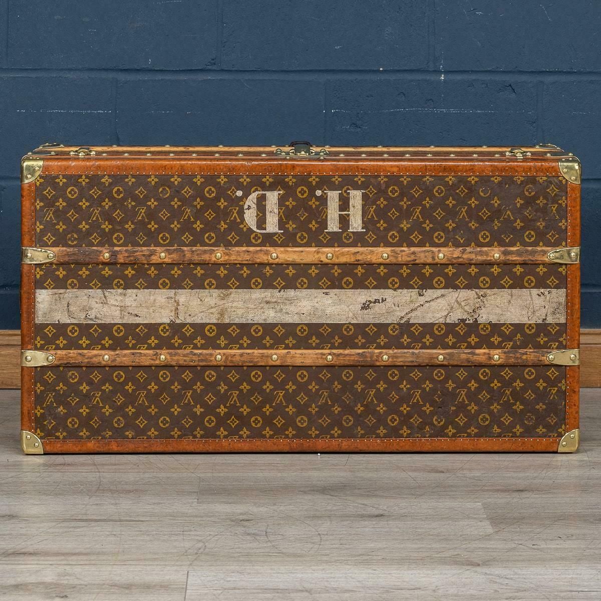 photo vinterior 20th Century Louis Vuitton Trunk, France C.1930