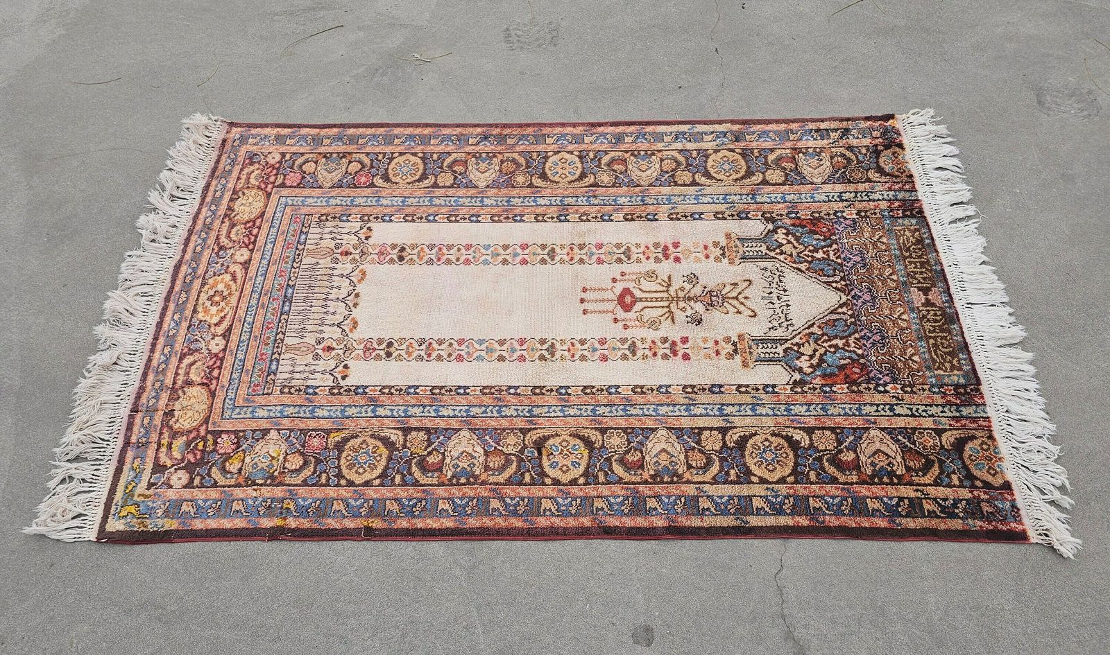 Vintage Western Anatolian Silk Prayer Rug // Made In Turkey In 1930s photo Textiles