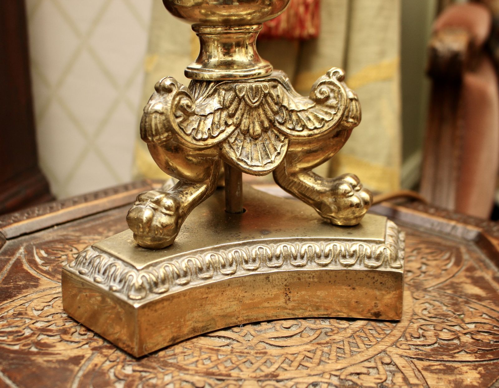 A Magnificent Antique Italianate Trefoil Base Brass Lamp, Lion Paw, Twin Branch photo Lighting