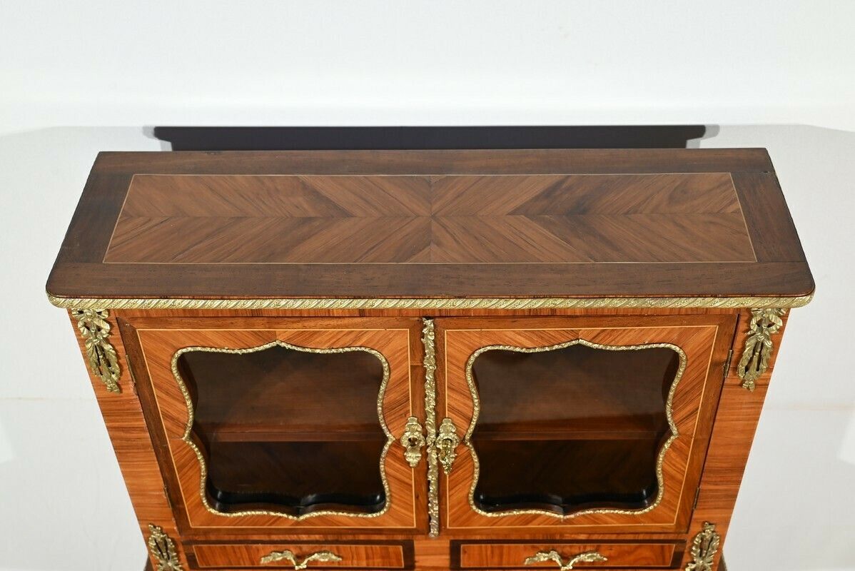 Little Happiness Of The Day In Rosewood, Louis XV Style – Mid 19th Century photo vinterior