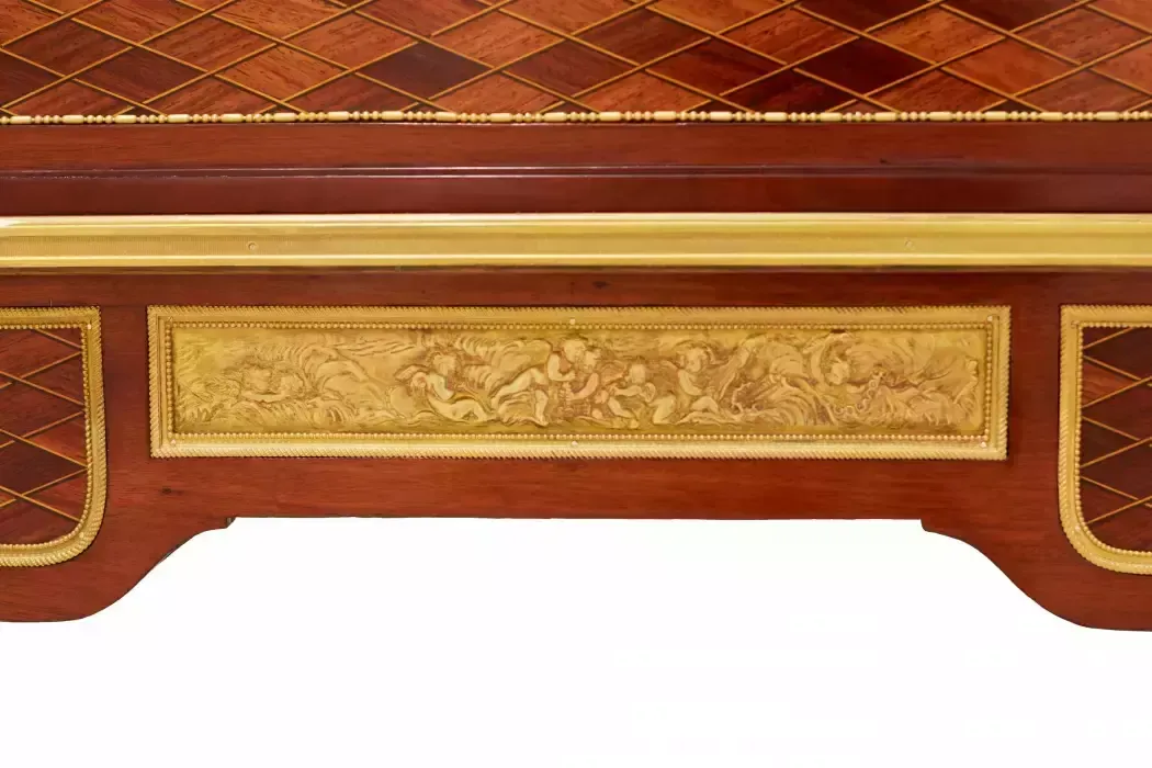 Furniture E.Kahn. A Magnificent Cylindrical Bureau In Mahogany And Satin Wood With Gilt Bronze. photo