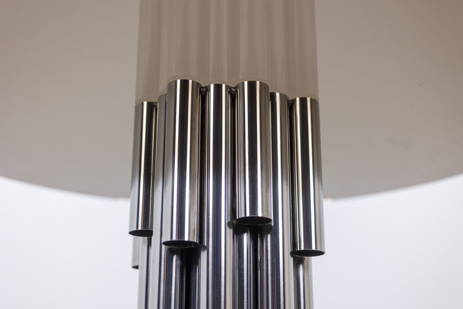 “Organ” Pedestal Table In Chromed Metal. 1970s. photo vintage