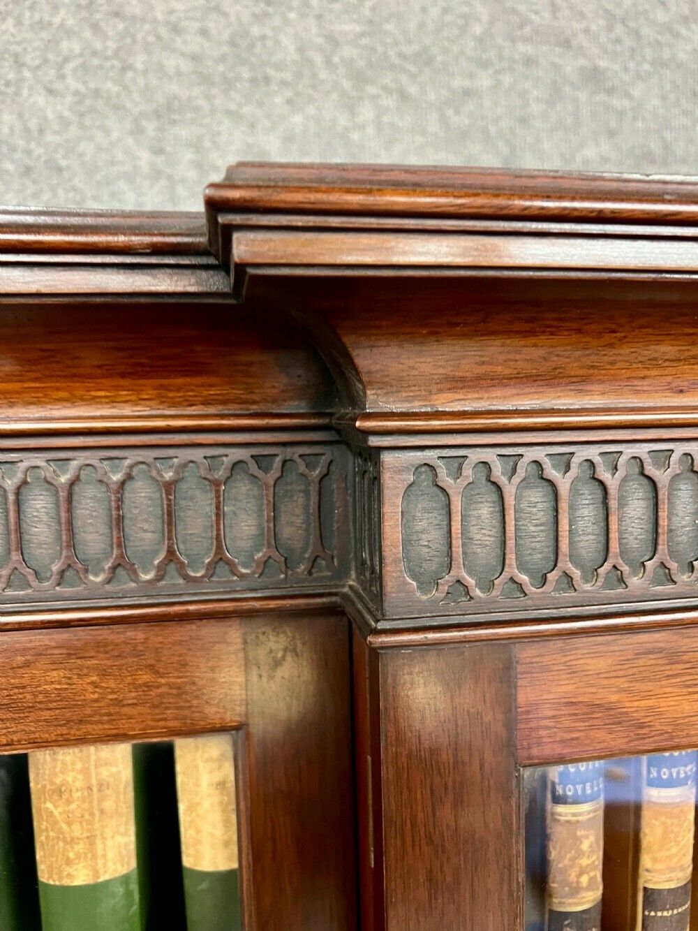 Mahogany Chippendale Style Breakfront Bookcase photo Furniture