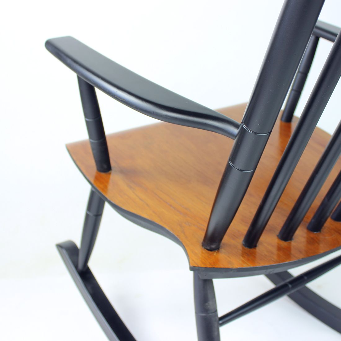 1960s Varjosen Puunjalostus Beech Rocking Chair, Finland photo buy