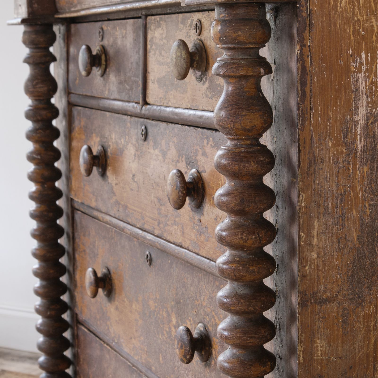1500.0 19th Century Scottish Painted Pine Chest Of Drawers photo