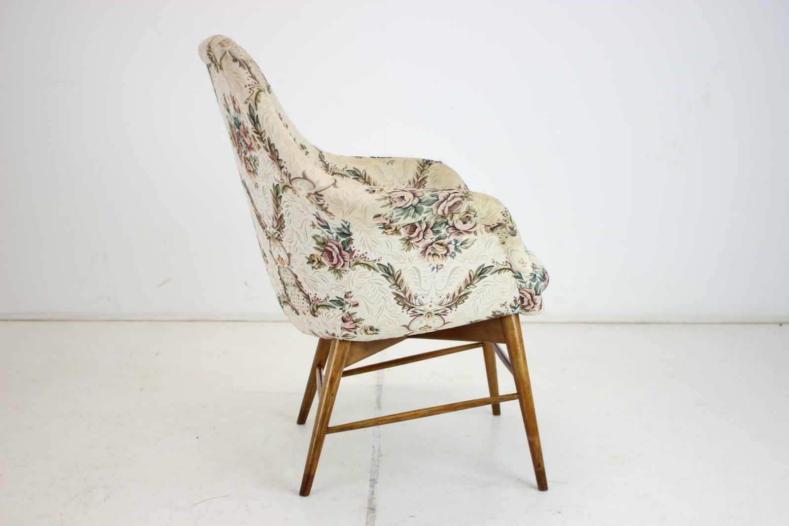 1960s Miroslav Navratil Shell Lounge Chair, Czechoslovakia photo vintage