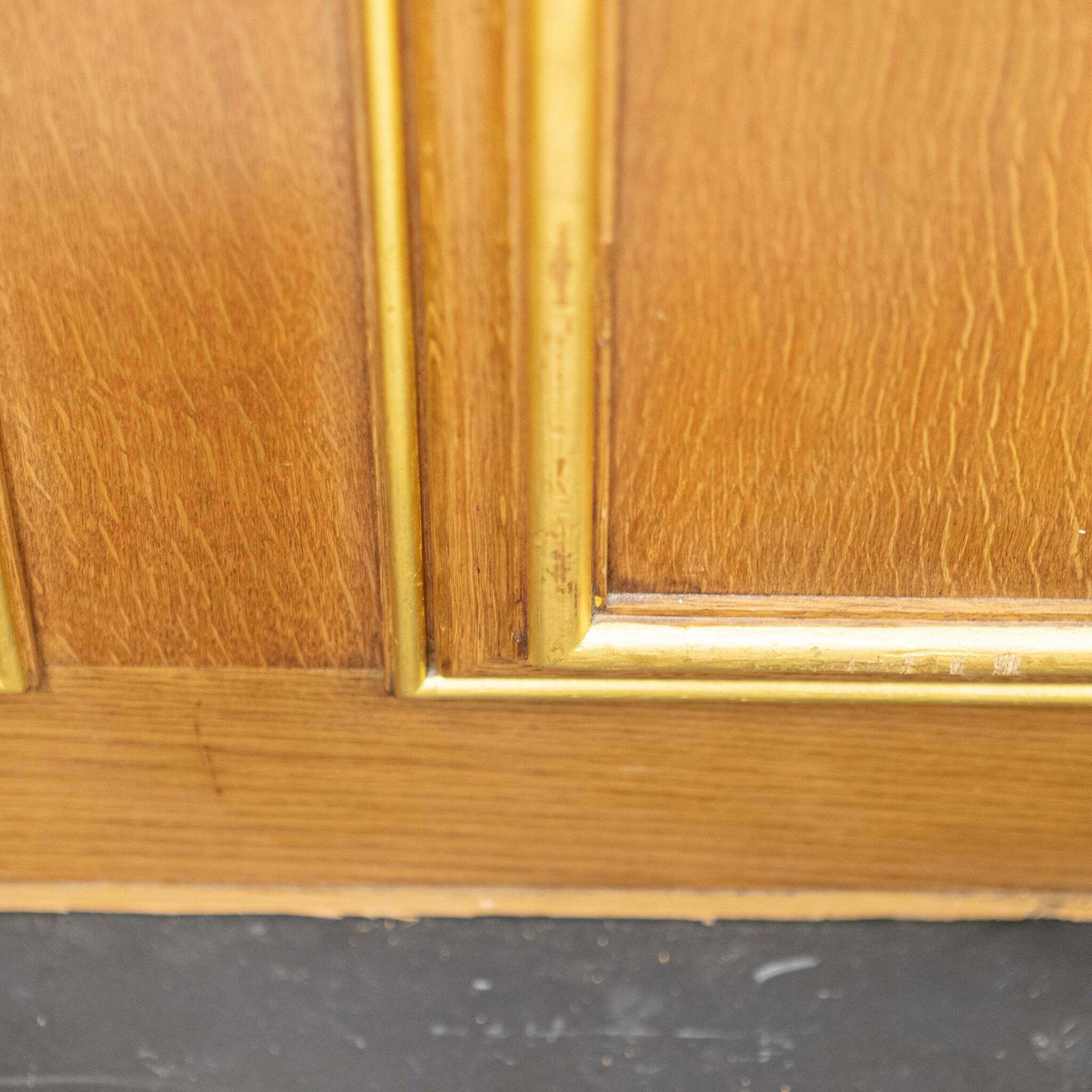 Zo Goed Als Oudoak Panelling With Gold Gilding | Clothworkers' Hall London photo vinterior