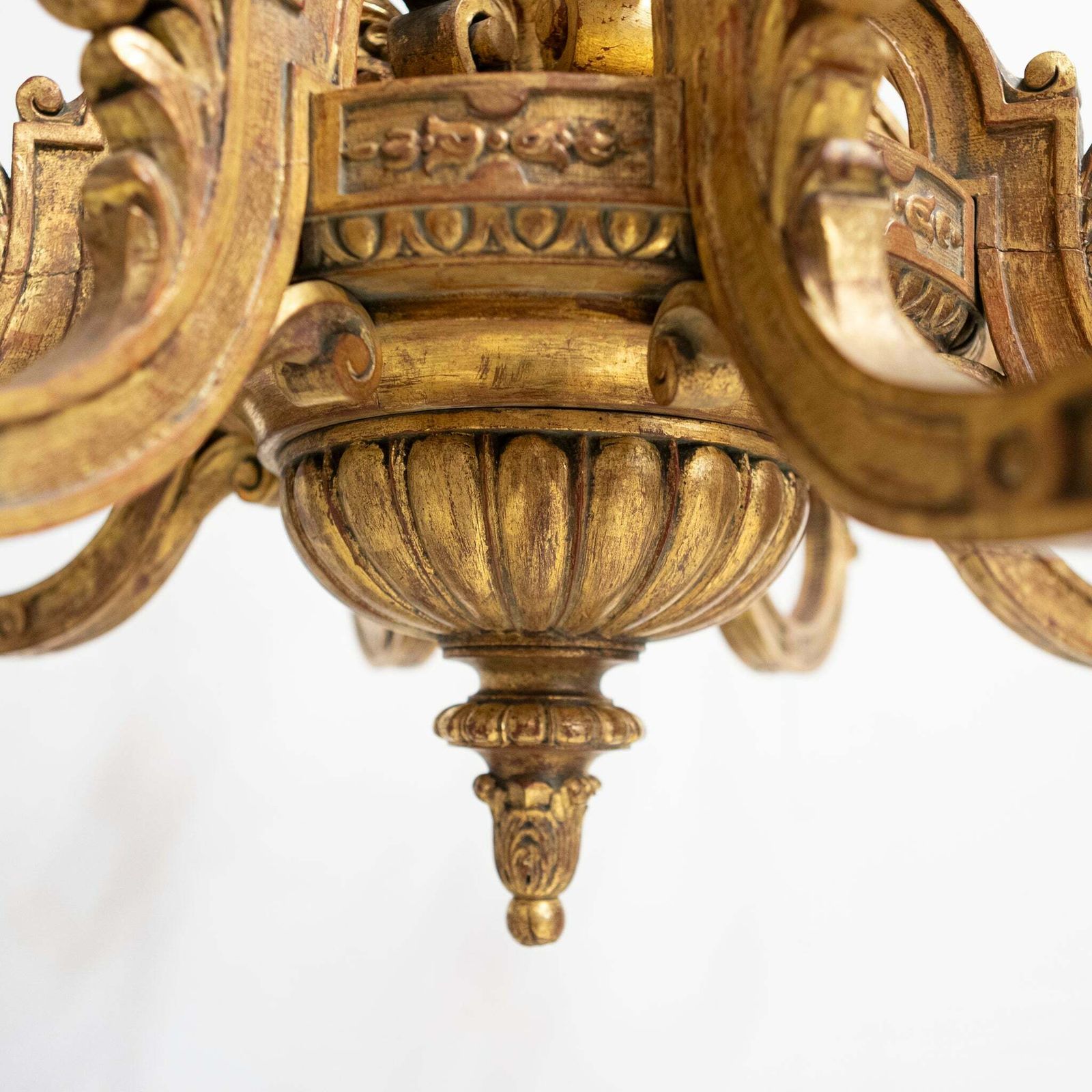 photo for sale Large Antique Italian Giltwood 19th Century 8 Arm Chandelier
