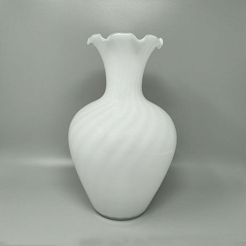 1960s Astonishing Vase By Dogi In Murano Glass. Made In Italy photo for sale