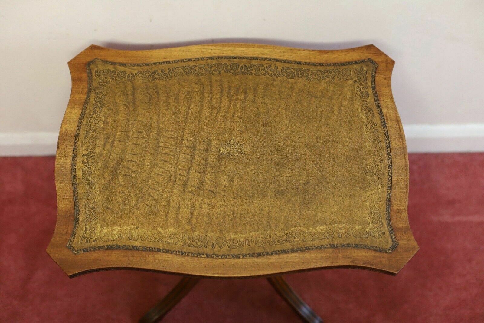 Bevan Funnell Reprodux Lovely Mahogany Tilt Top Occasional Table photo Furniture