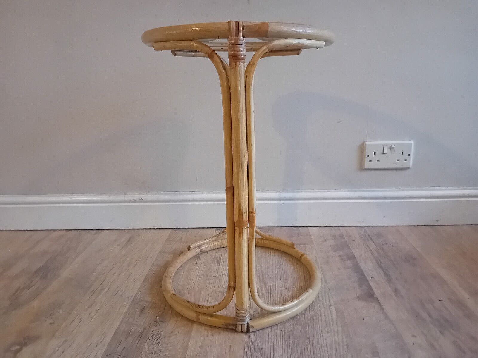 Delightful 1970's Italian Bamboo Boho Chic Mid Century Drinks/Side /Coffee Table photo vinterior