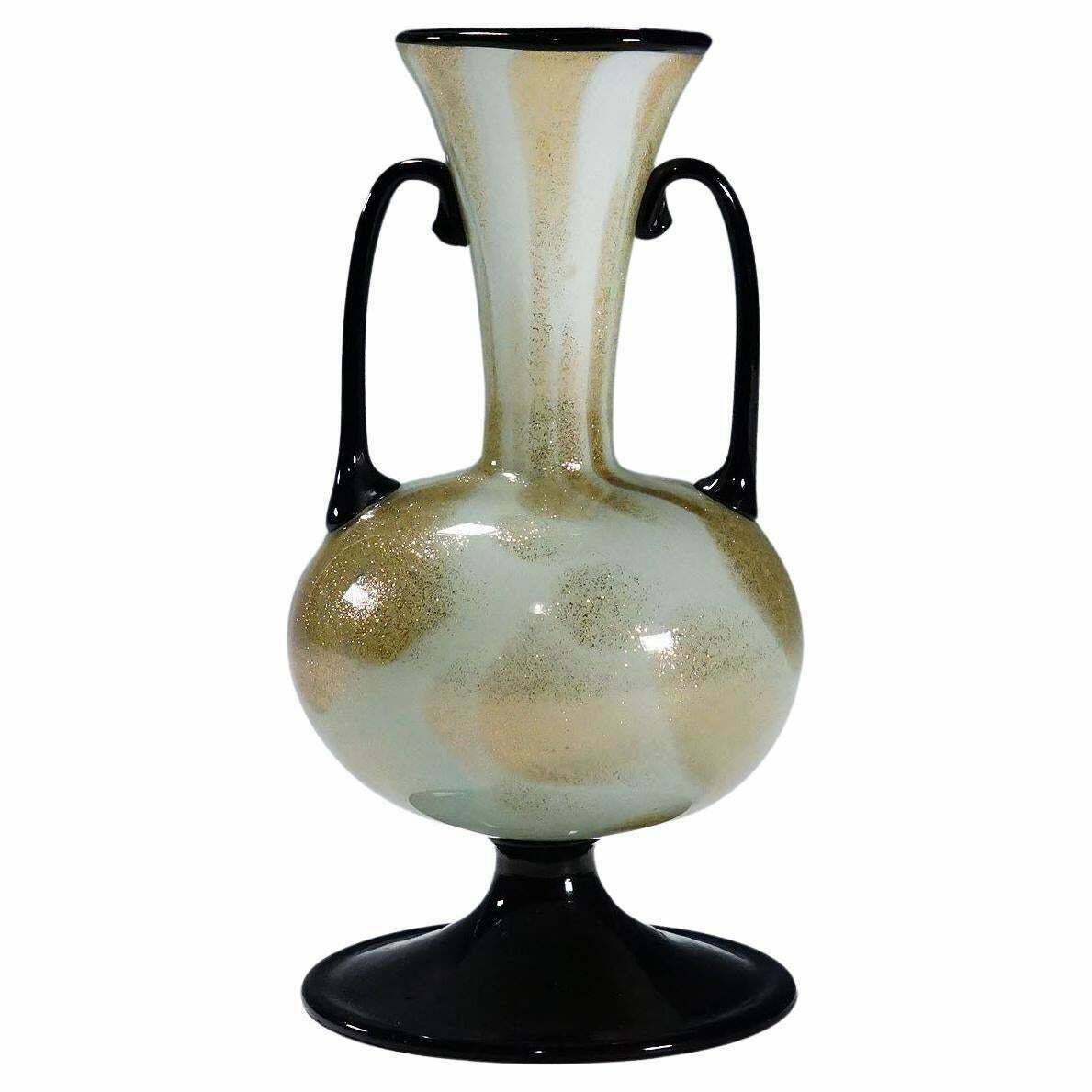 A Soffiato Glass Vase With Aventurine By Fratelli Toso (Attr.), Murano Ca. 1930s