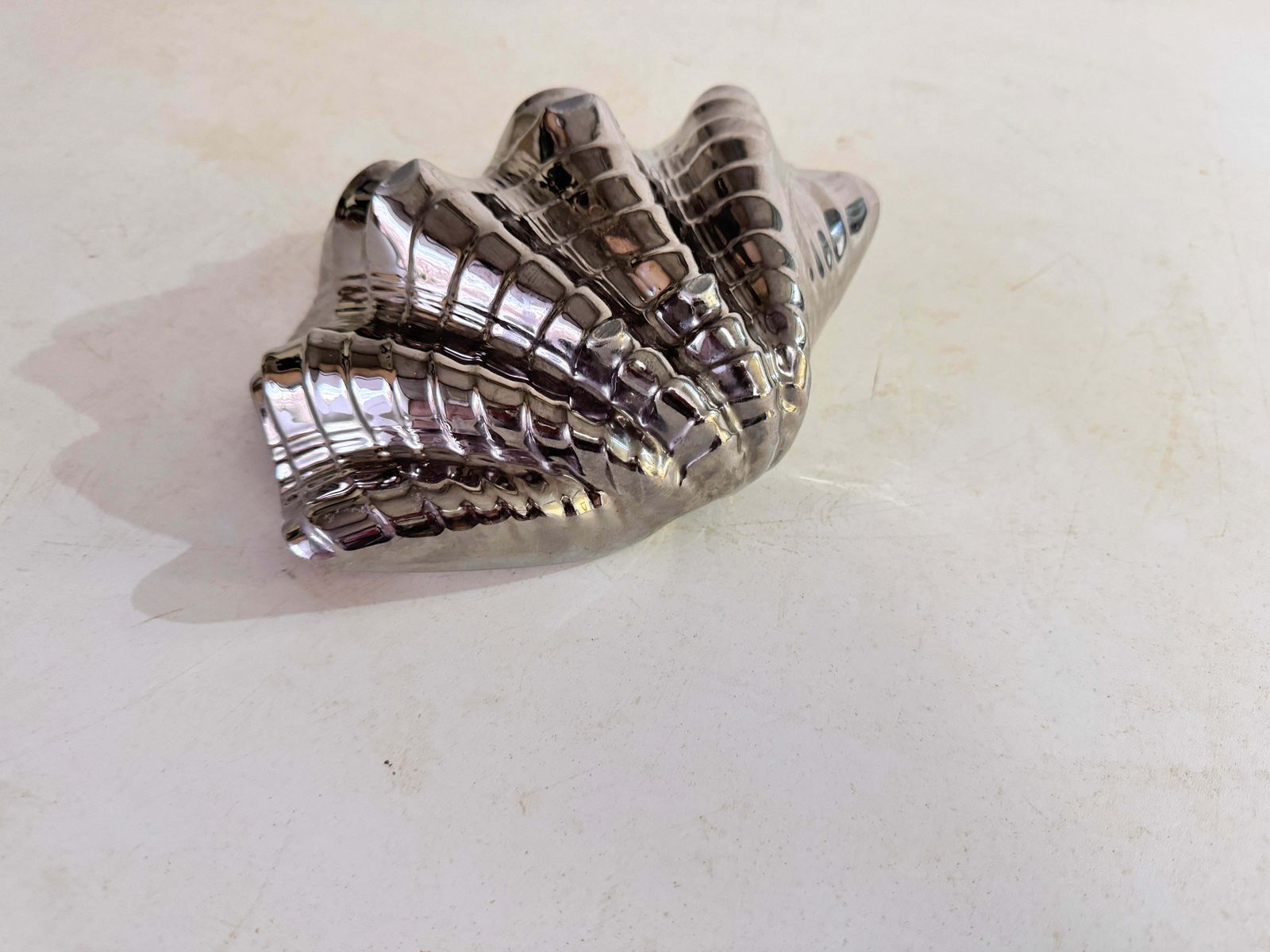 photo furniture Ceramic Shell Vide Poche Silver And Gold Colors 20th Century