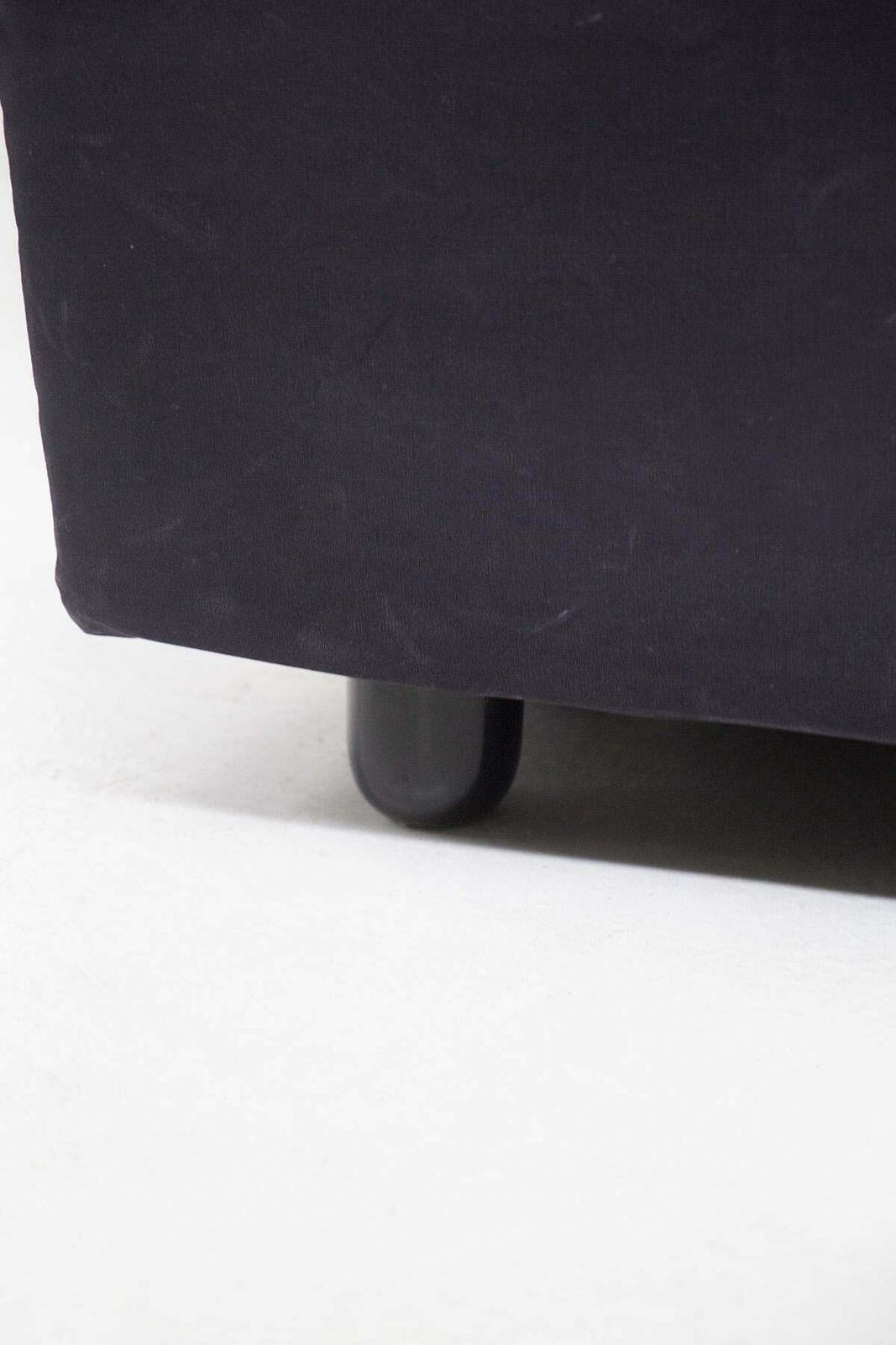 De Pas, D'urbino And Zanotta Black And Yellow Armchairs photo vintage
