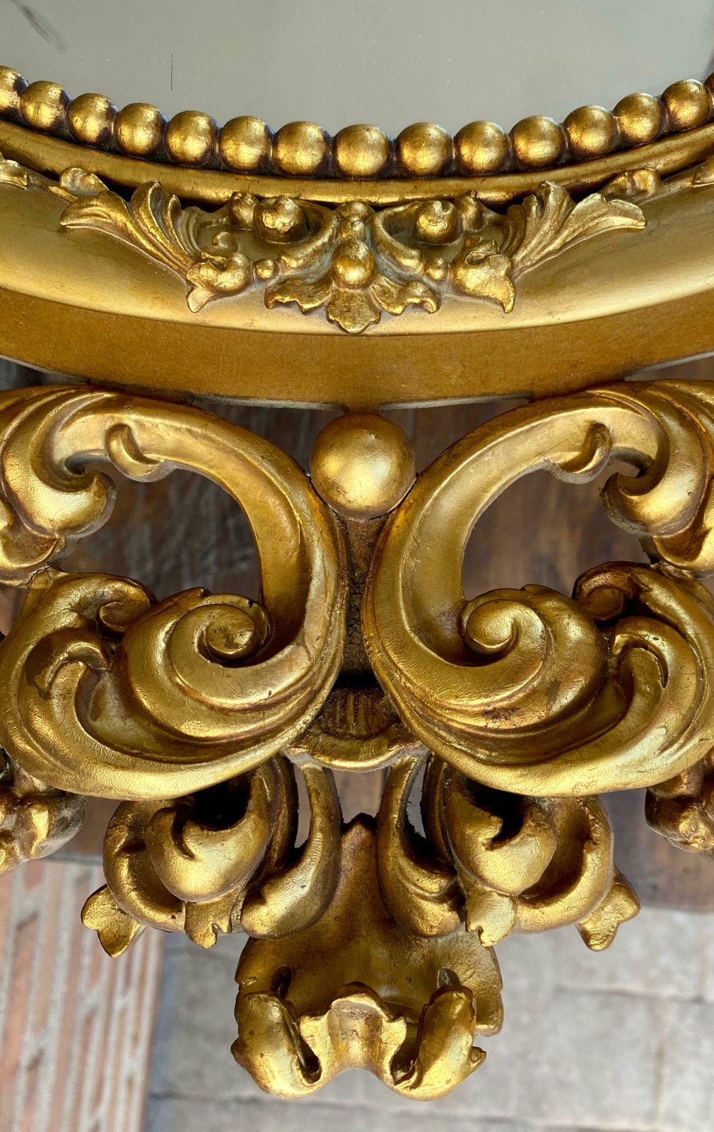 photo for sale Grand miroir monumental doré à la feuille d'or, époque française, 1890