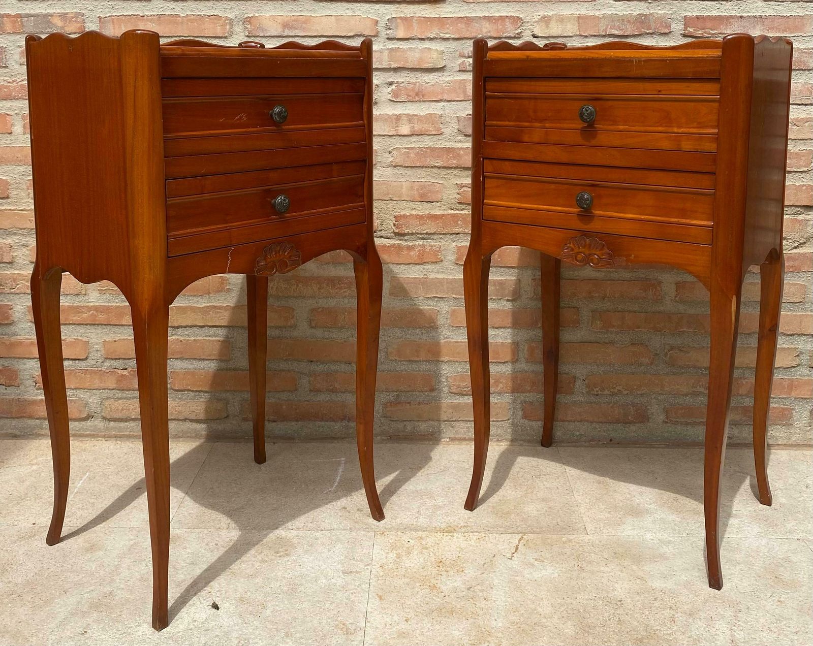 French Bedside Tables With Cabriole Legs, 1950s, Set Of 2 photo 3125.0