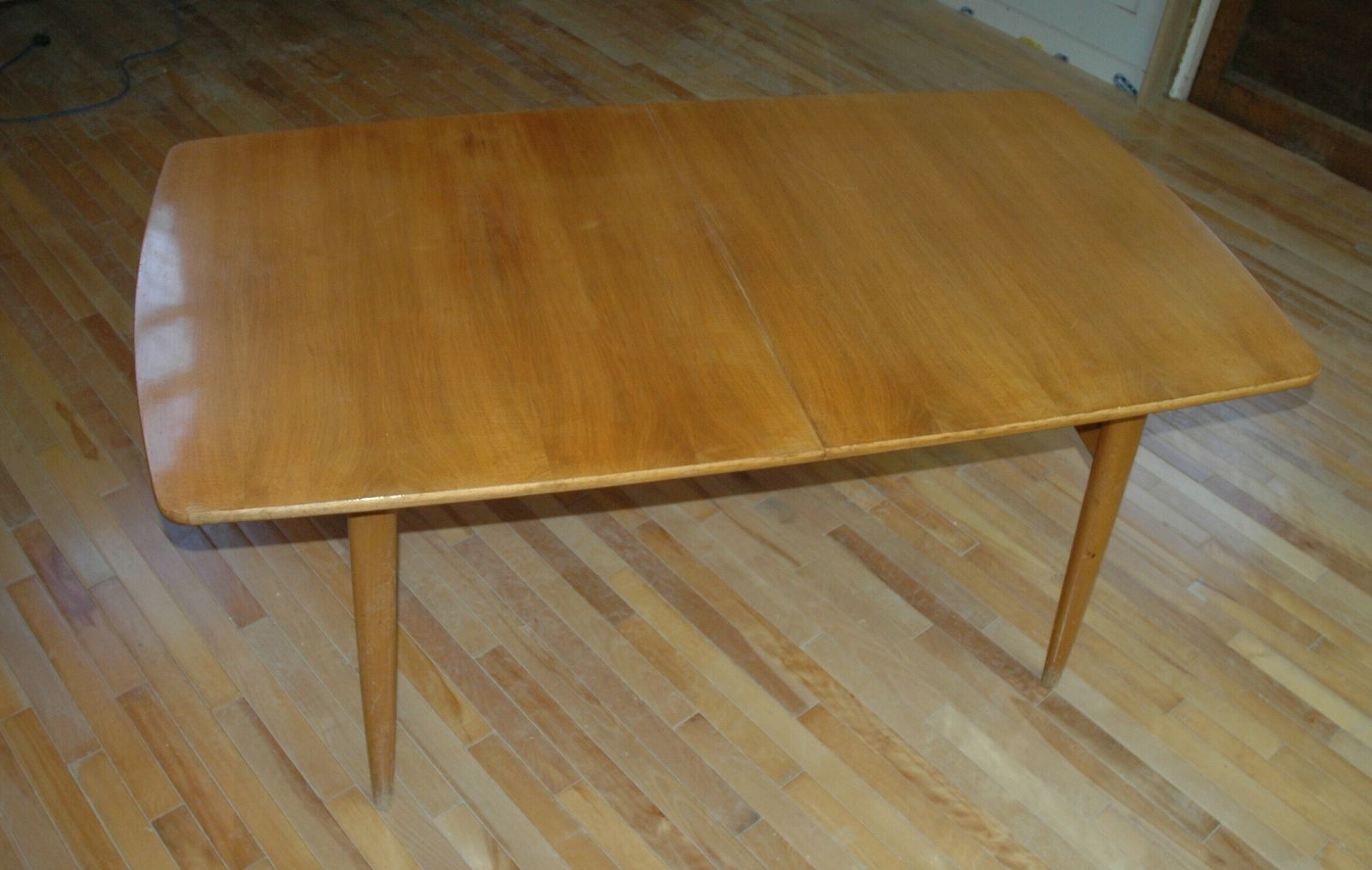 8 Moller Model 71 Chairs And Matching Dining Table photo 1850.0