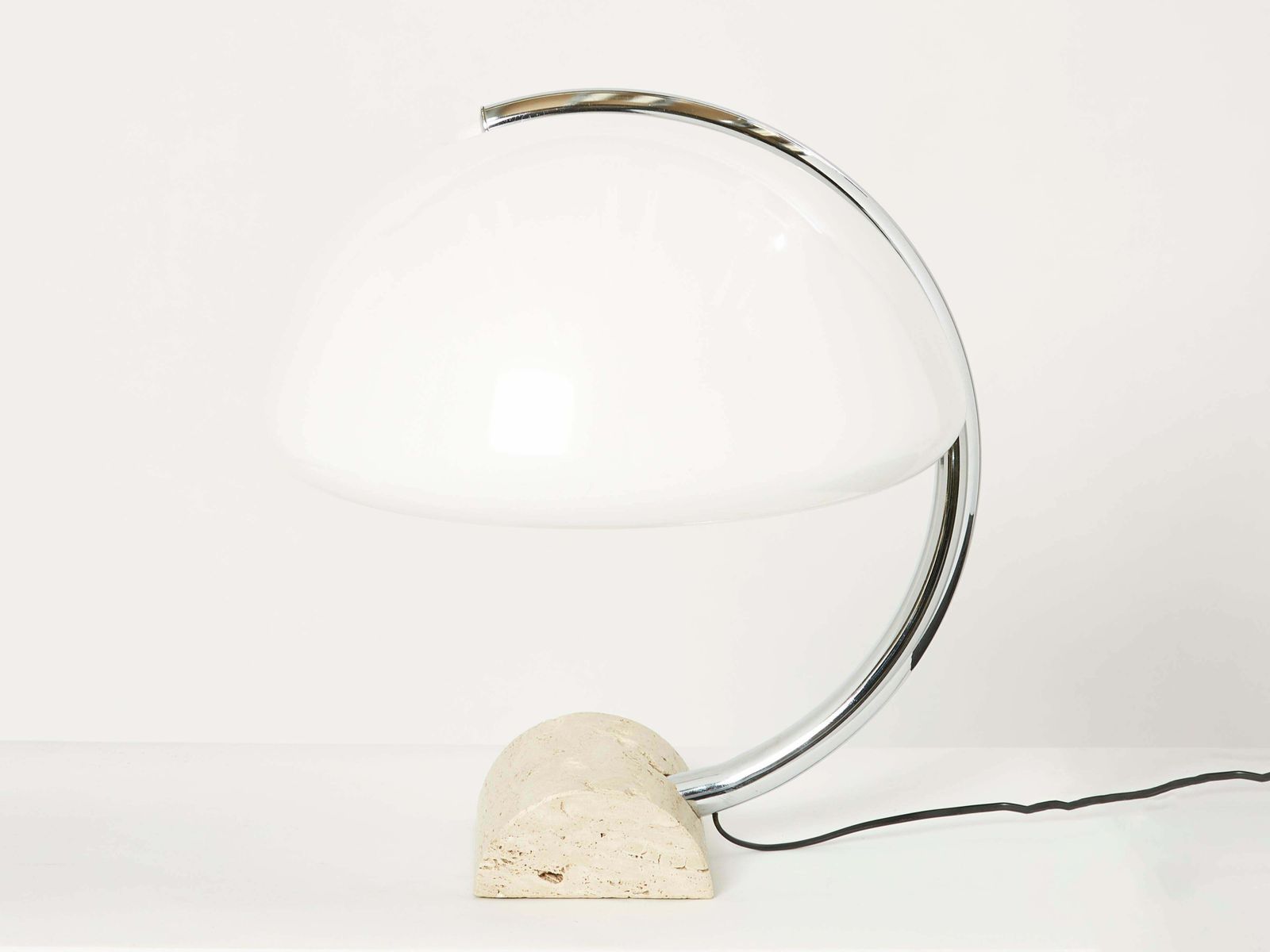 Lampe de table italienne en travertin et chrome, années 1960 photo for sale
