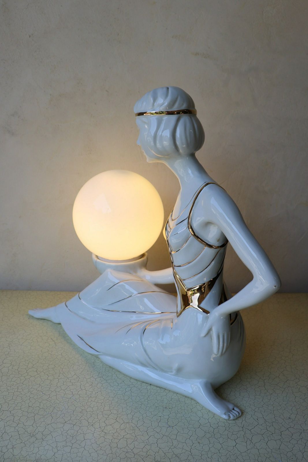 Italian Art Deco Style 1960's Porcelain Table Lamp By Bassano (St.19) photo for sale
