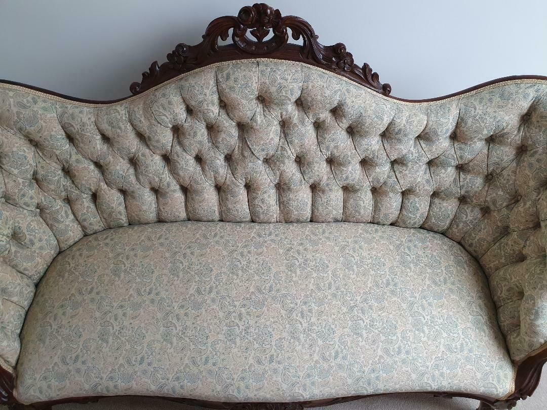 Victorian Sofa photo furniture