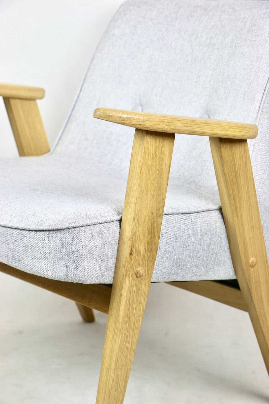 photo for sale Chierowski 366 Armchair, 1970s, Beige   2 Pieces Available