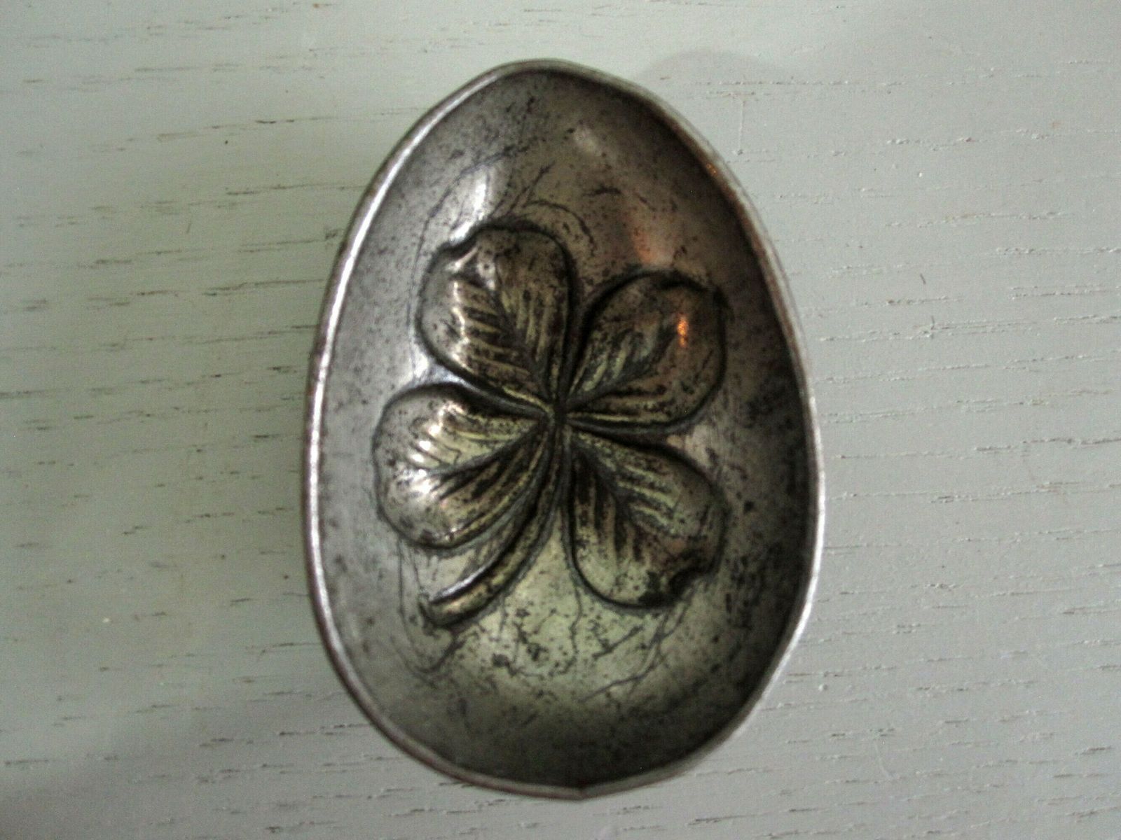 Chocolate Easter Egg Moulds / Metal Baking Forms photo vinterior