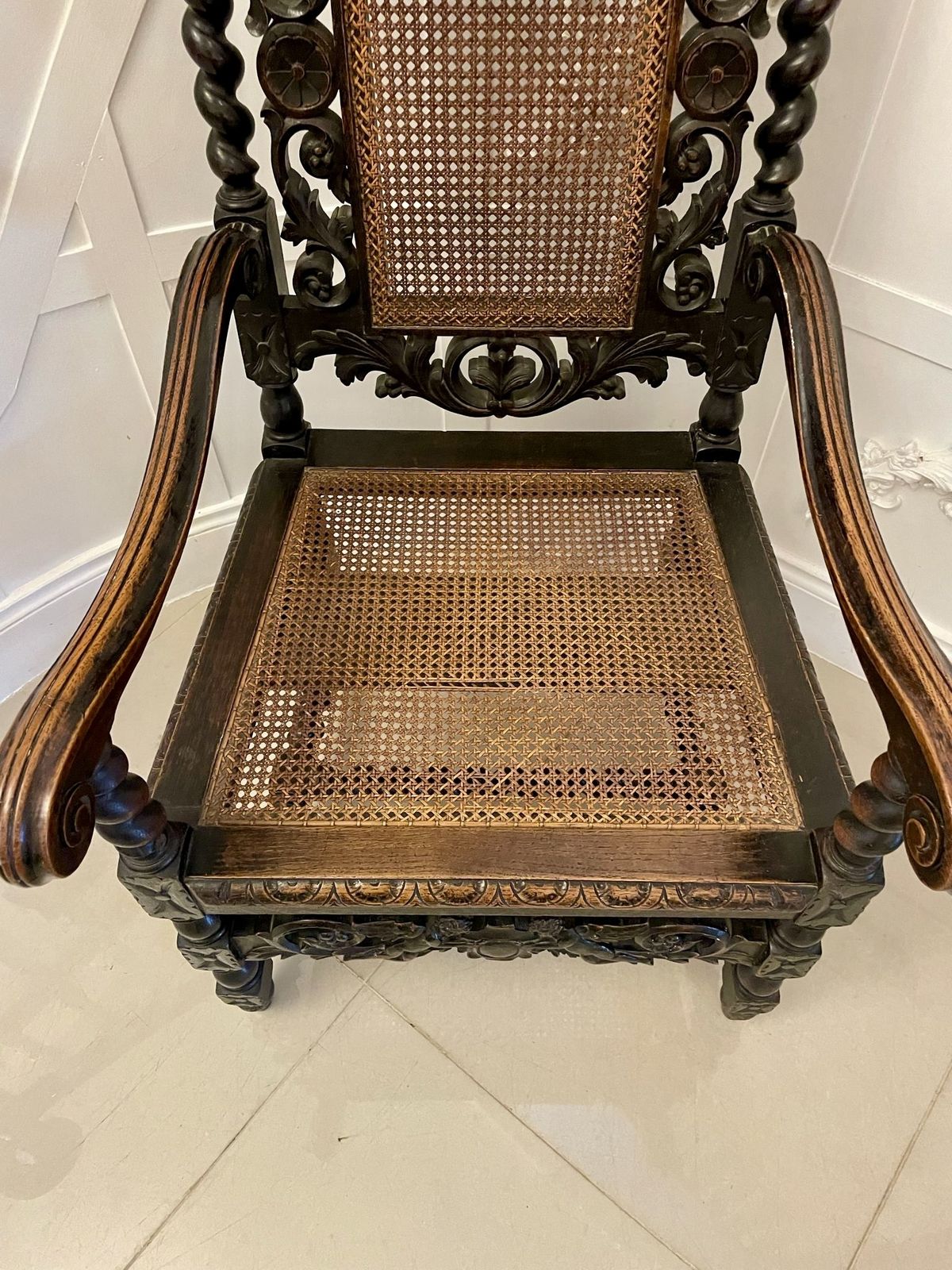 photo buy Large Antique 19th Century Quality Carved Oak Throne Chair