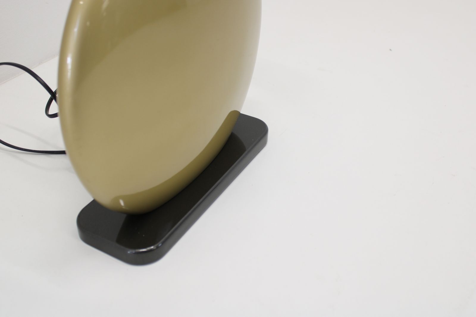 Vintage Wooden Lamp/Desk Light With Shade And Brass/Mcm Lighting/Italy 80's photo 277.0