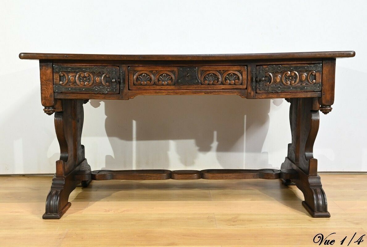 Oak Desk Table, Neo Gothic Style – Early 20th Century photo vinterior