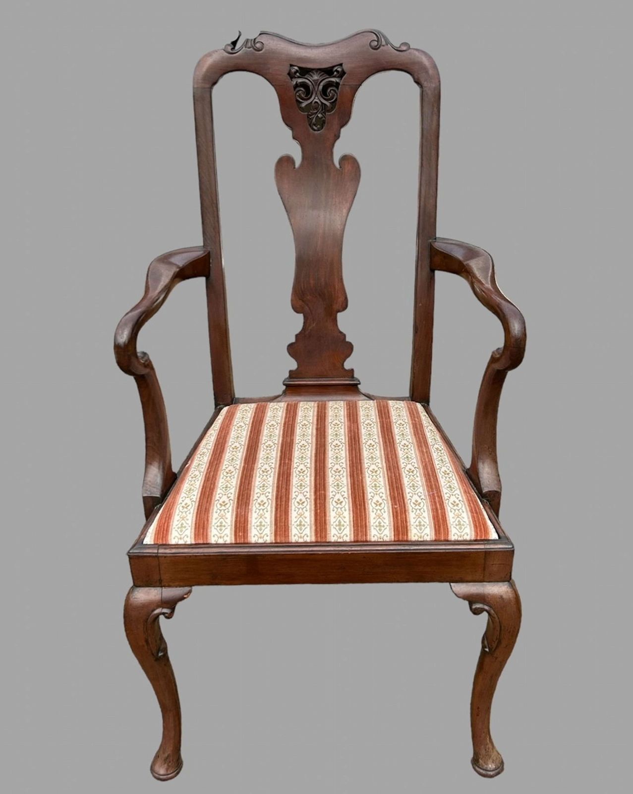 A Set Of Eight 19thc Mahogany Dining Chairs photo 2985.0
