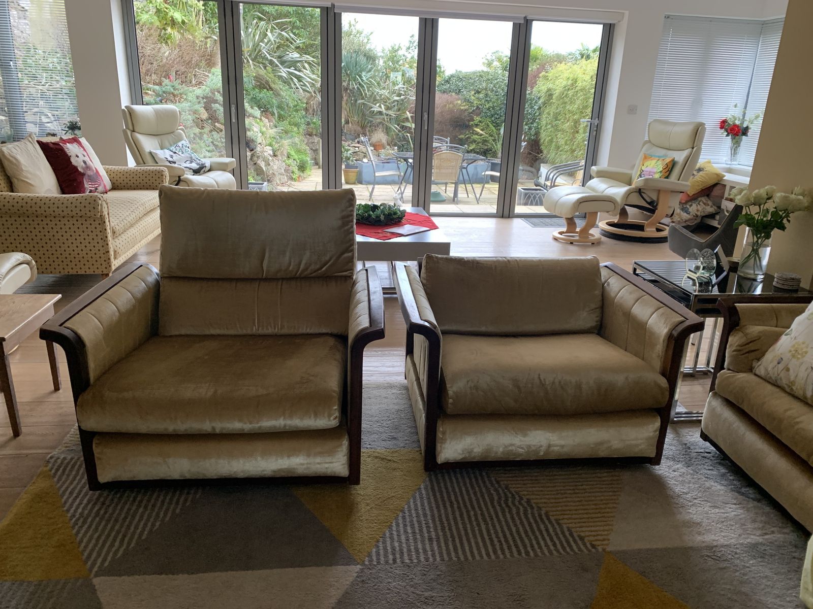 1970's Three Piece Suite.  Extra Long Settee; High Easy Chair; Low Easy Chair photo Furniture