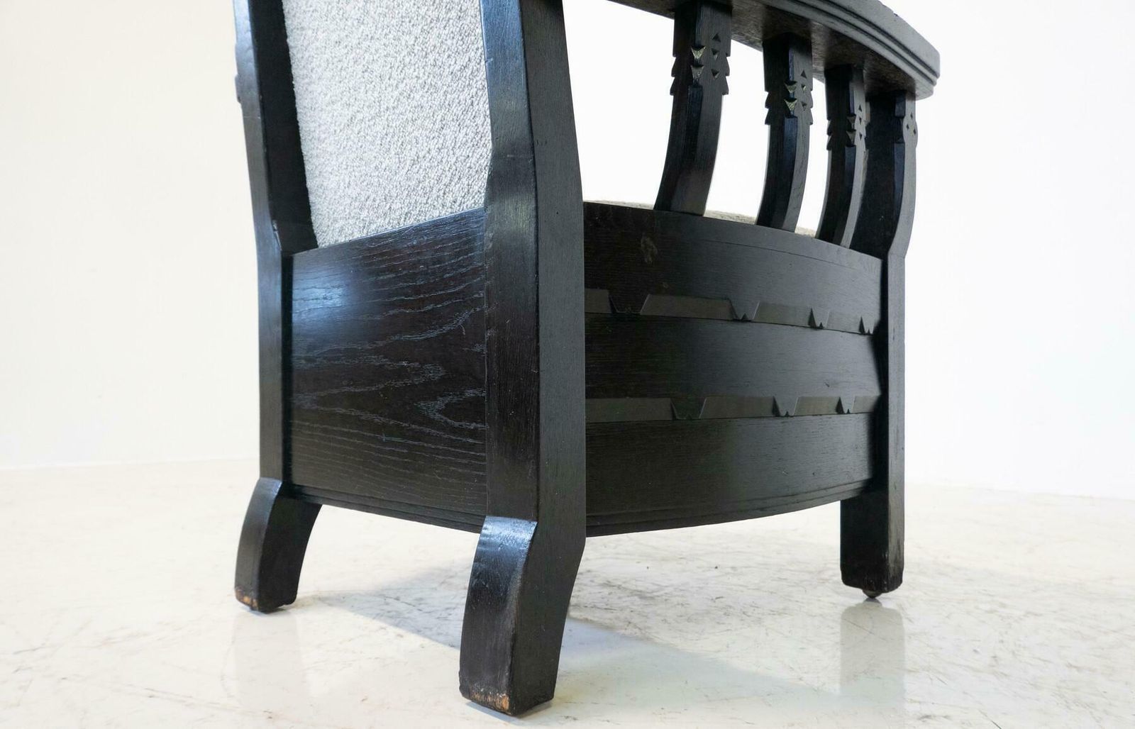 Hungarian Armchair By Toroczkai Wigand, 1920s   New Upholstery photo vinterior