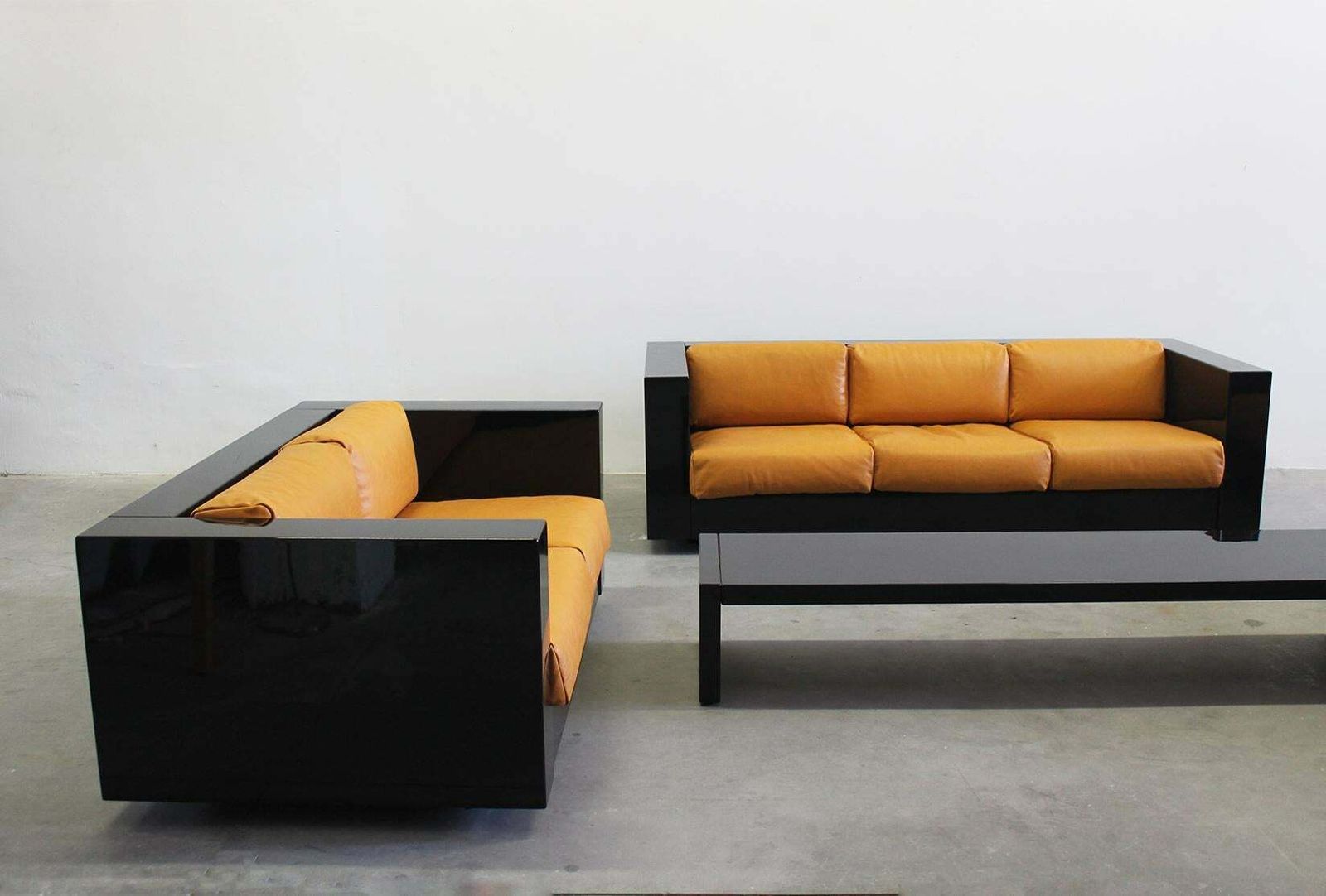 Massimo & Lella Vignelli Black Saratoga Living Room Set By Poltronova 1960s photo Furniture