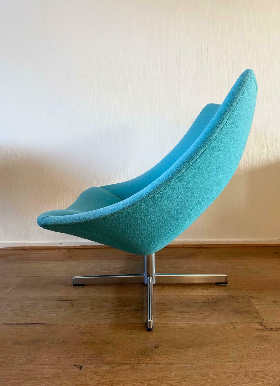 The Large And Rare Artifort Version Oyster Chair By Pierre Paulin, 1960s photo 4327.0