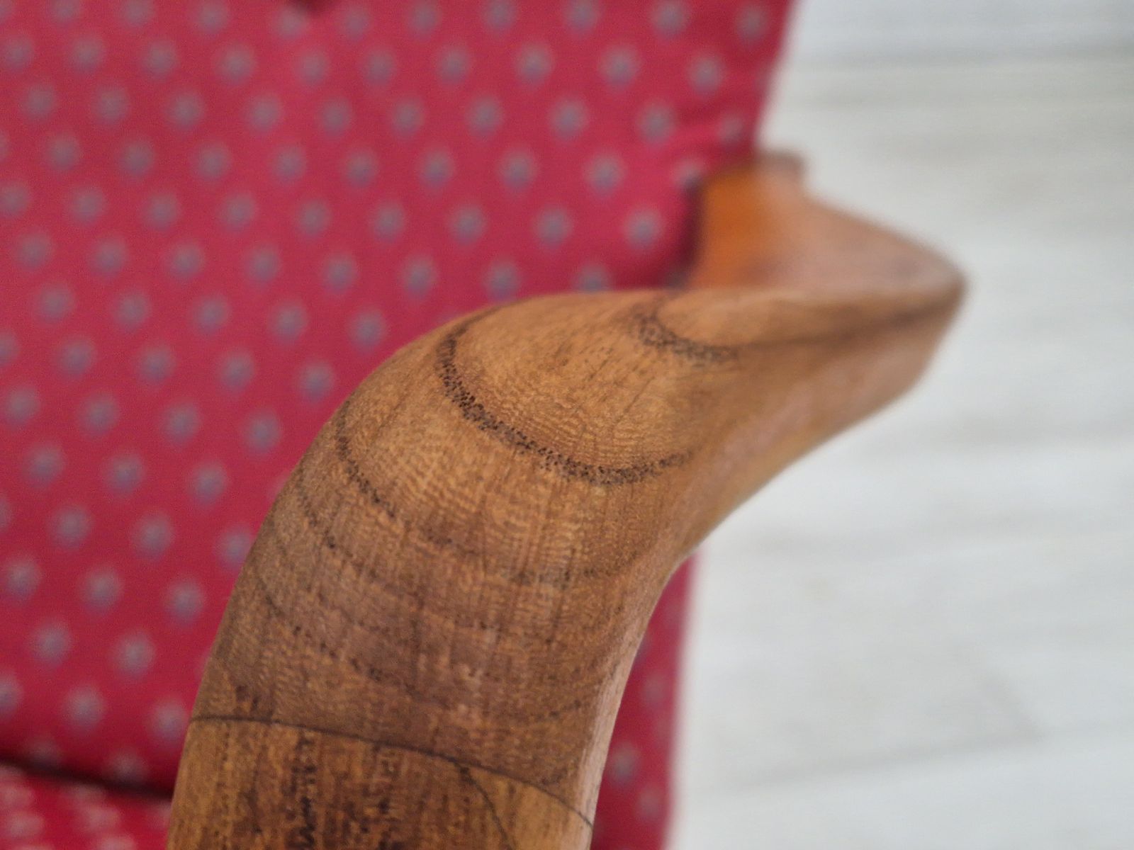 photo vintage 1970s, Scandinavian Chairs, Original Very Good Condition, Ash Wood.