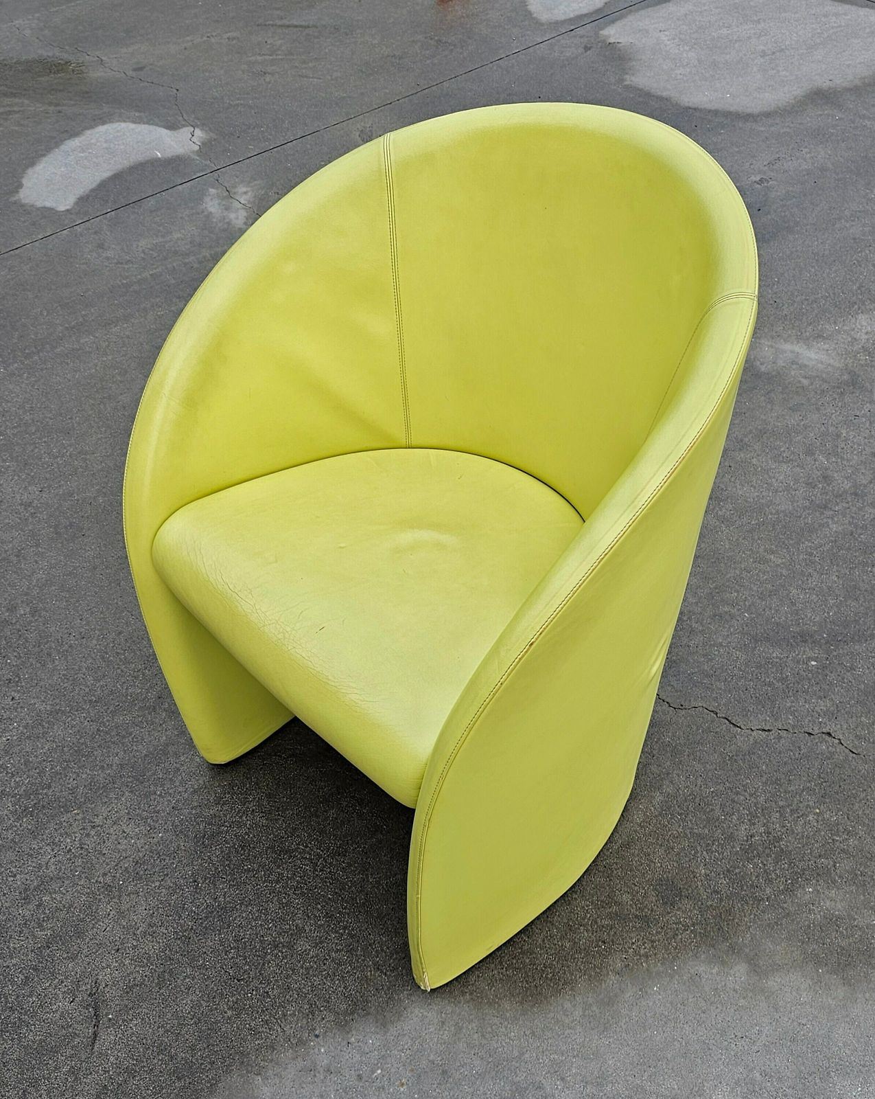 1 Of 5 Club Chairs Model Intervista By Poltrona Frau In Chartreuse Leather Designed By Massimo And Lella Vignelli // Made In Italy In 1989 photo vinterior