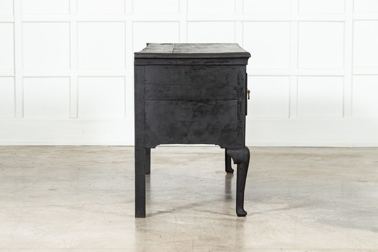 Large 19thc Grain Ebonised English Oak Dresser Base photo vintage