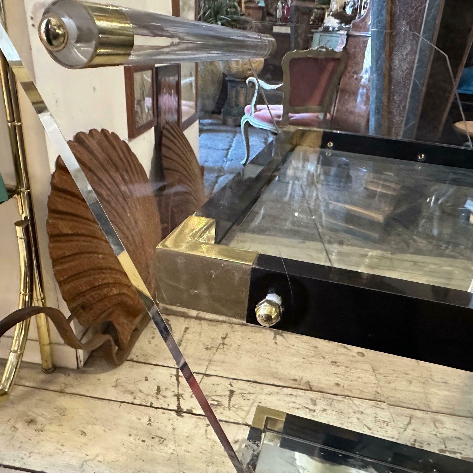 An Amazing 1960s Mid Century Modern Lucite And Brass Italian Bar Cart photo buy