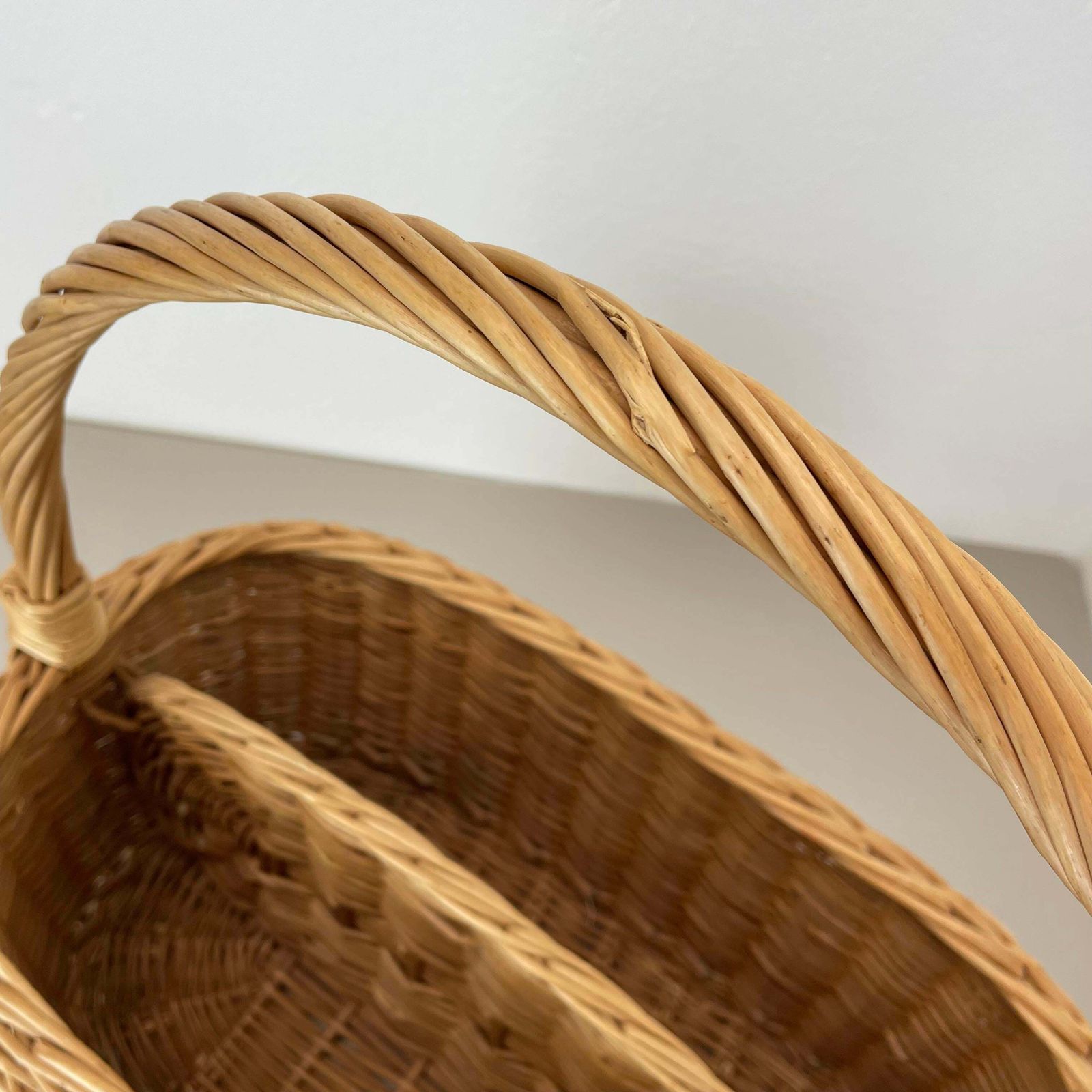 photo vintage Large Aubock Style Midcentury Rattan Bauhaus Magazine Holder, France, 1970s