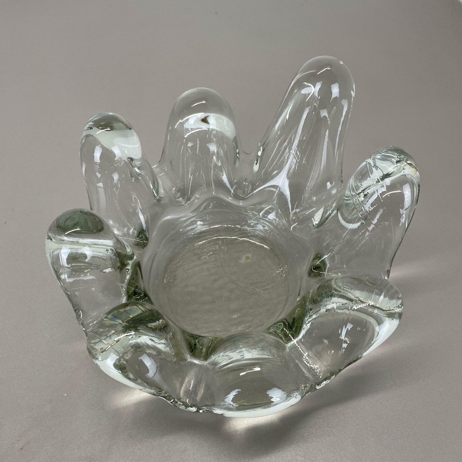 photo vintage Large 3.2kg Lucid Glass "Brutalist" Bowl Element Shell Ashtray, France, 1970s
