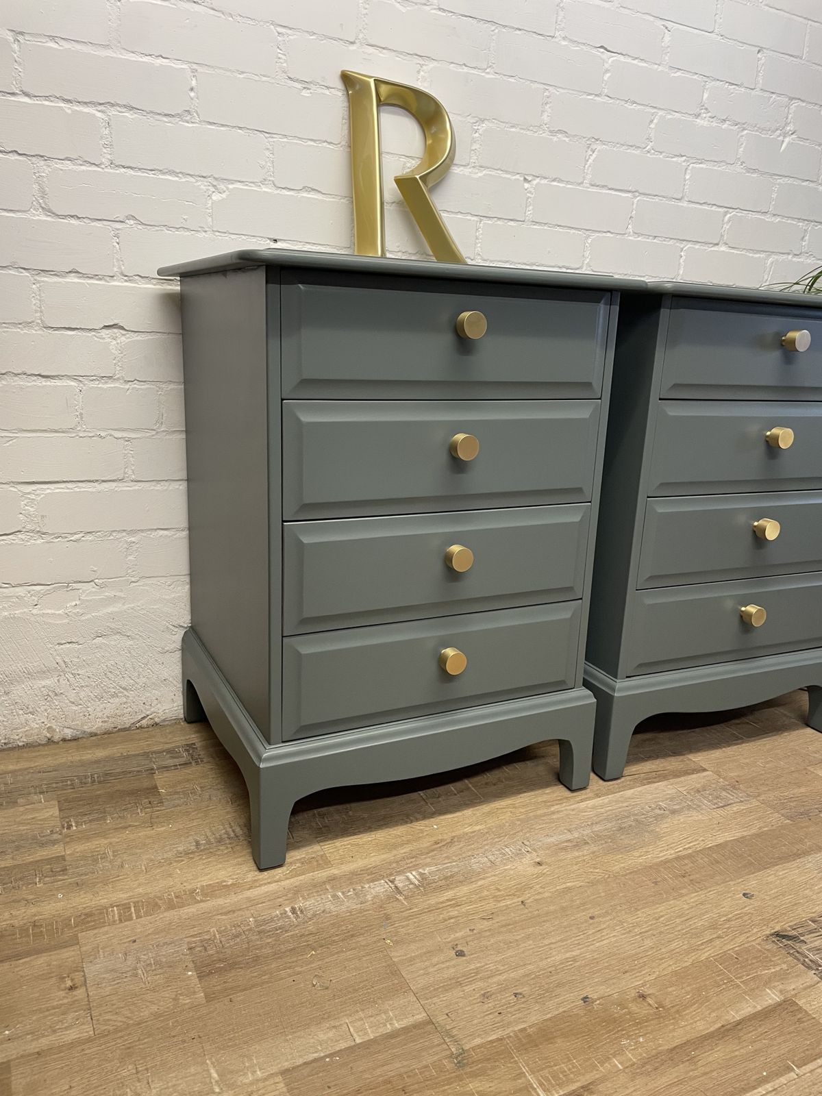 Stag Minstrel Pair (2) Of 4 Drawer Bedsides Nightstands Painted Grey Premium Knobs photo vinterior