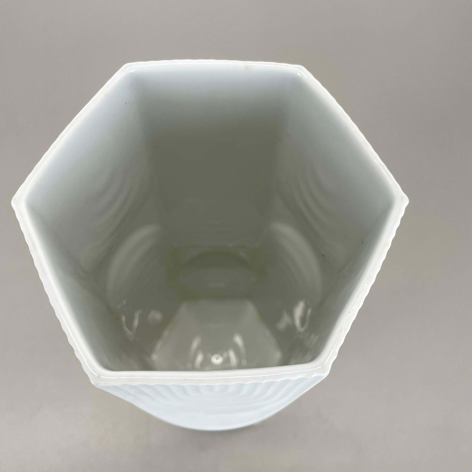 Home Decor Large 30cm Op Art Biscuit Porcelain German Vase Made By Ak Kaiser, Germany 1970s photo