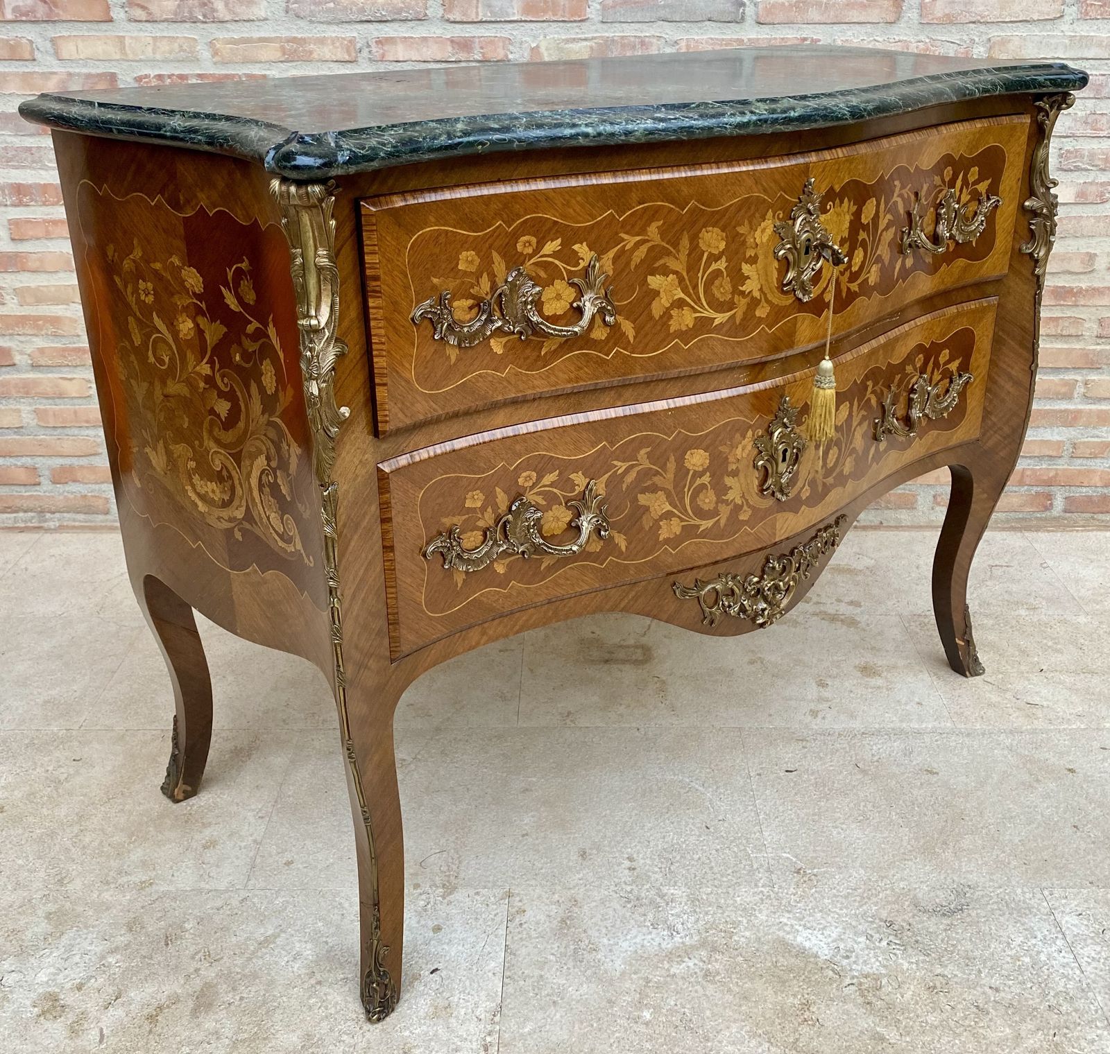 4600.0 French Louis XV Style Bombé Satinwood Marquetry & Ormolu Mounted Commode photo